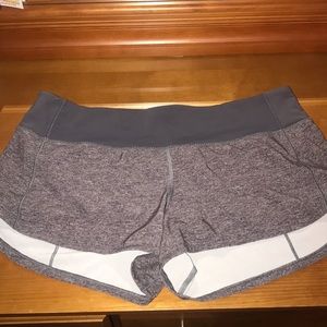 *BRAND NEW* SIZE 8 LULULEMON SHORTS *NO TAGS*